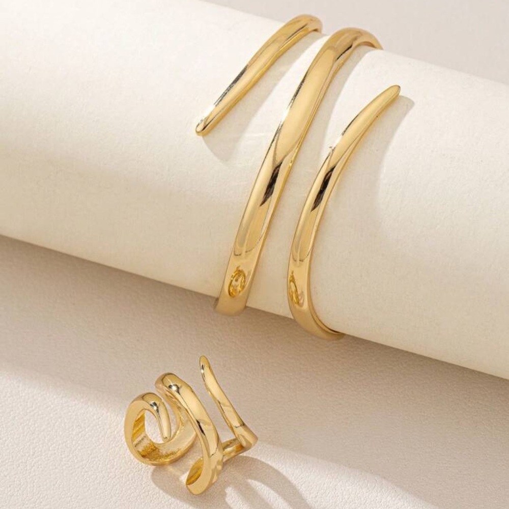 New bracelet and ring set - Picture 4 of 5